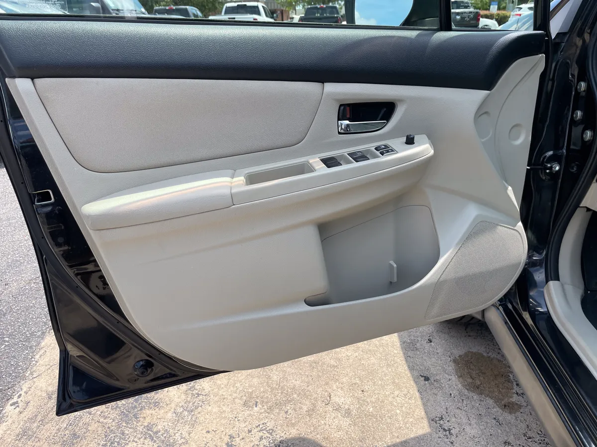 2014 Subaru XV Crosstrek Premium thumbnail 13