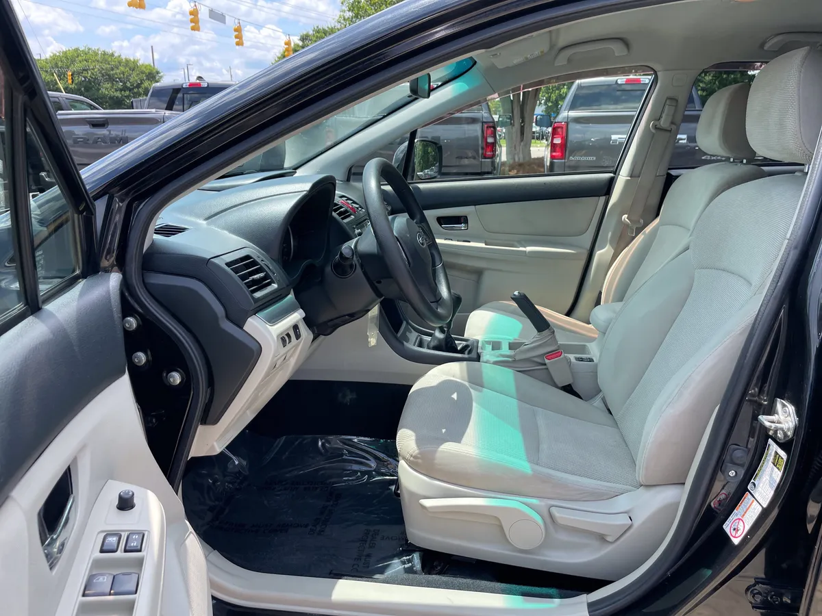 2014 Subaru XV Crosstrek Premium thumbnail 15