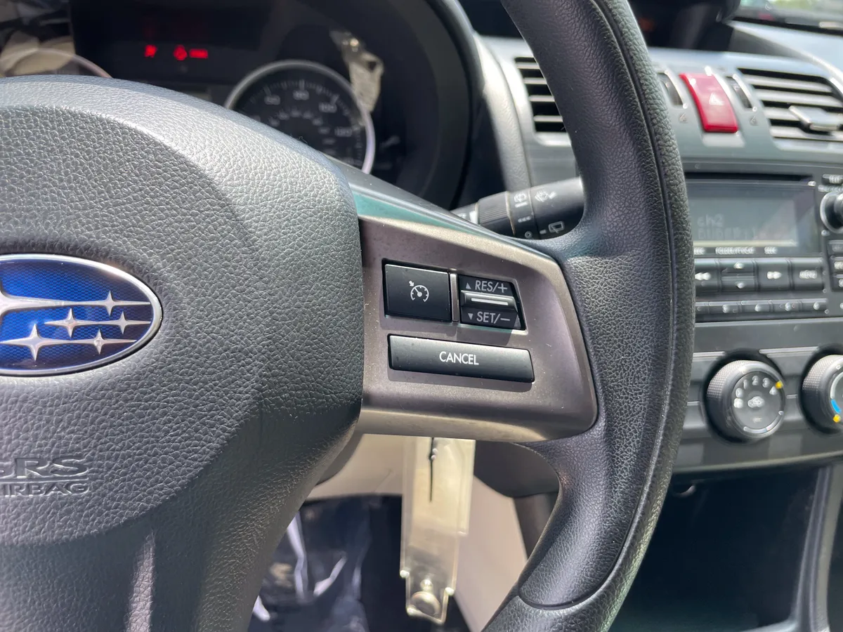 2014 Subaru XV Crosstrek Premium thumbnail 19