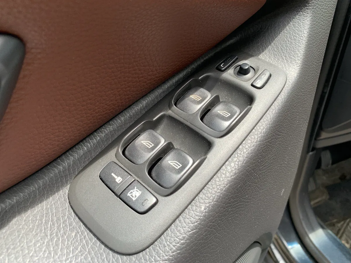 2014 Volvo XC90 thumbnail 14