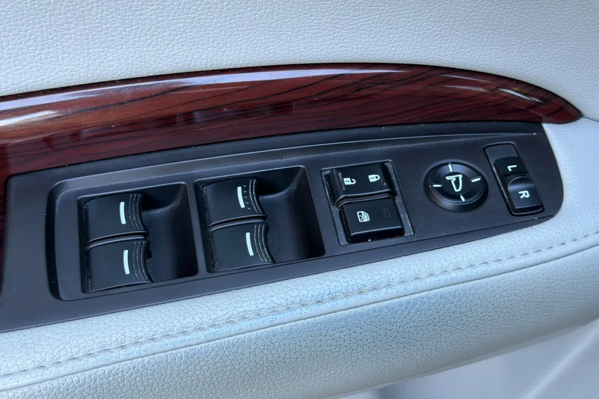 2015 Acura MDX SH-AWD Tech Pkg thumbnail 12