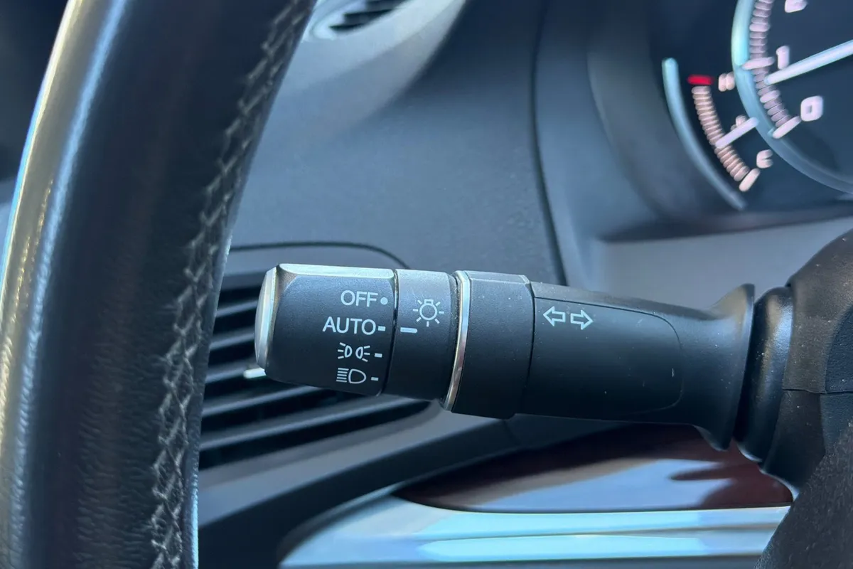 2015 Acura MDX SH-AWD Tech Pkg thumbnail 31