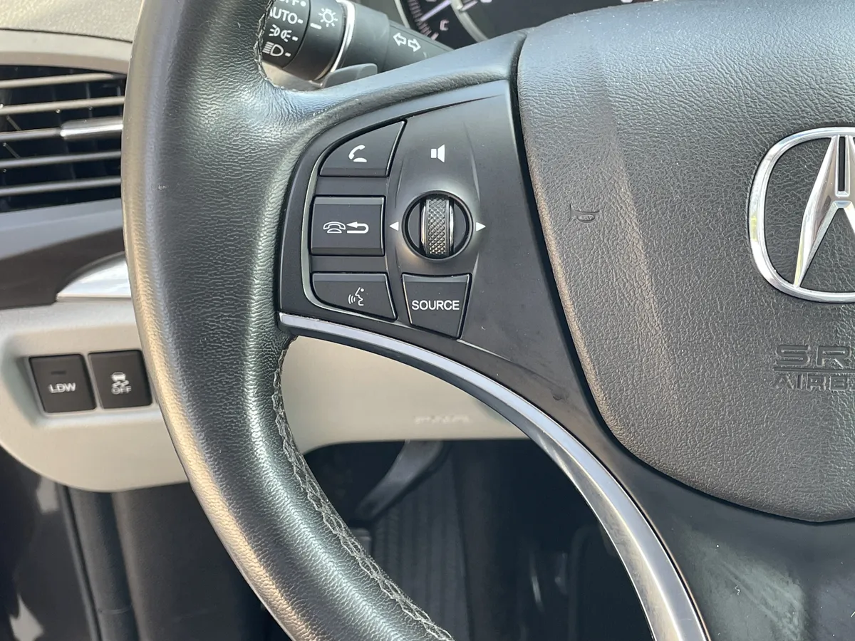 2015 Acura MDX Tech Pkg thumbnail 18