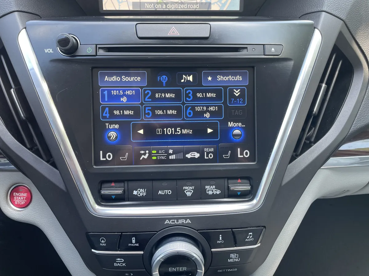 2015 Acura MDX Tech Pkg thumbnail 22