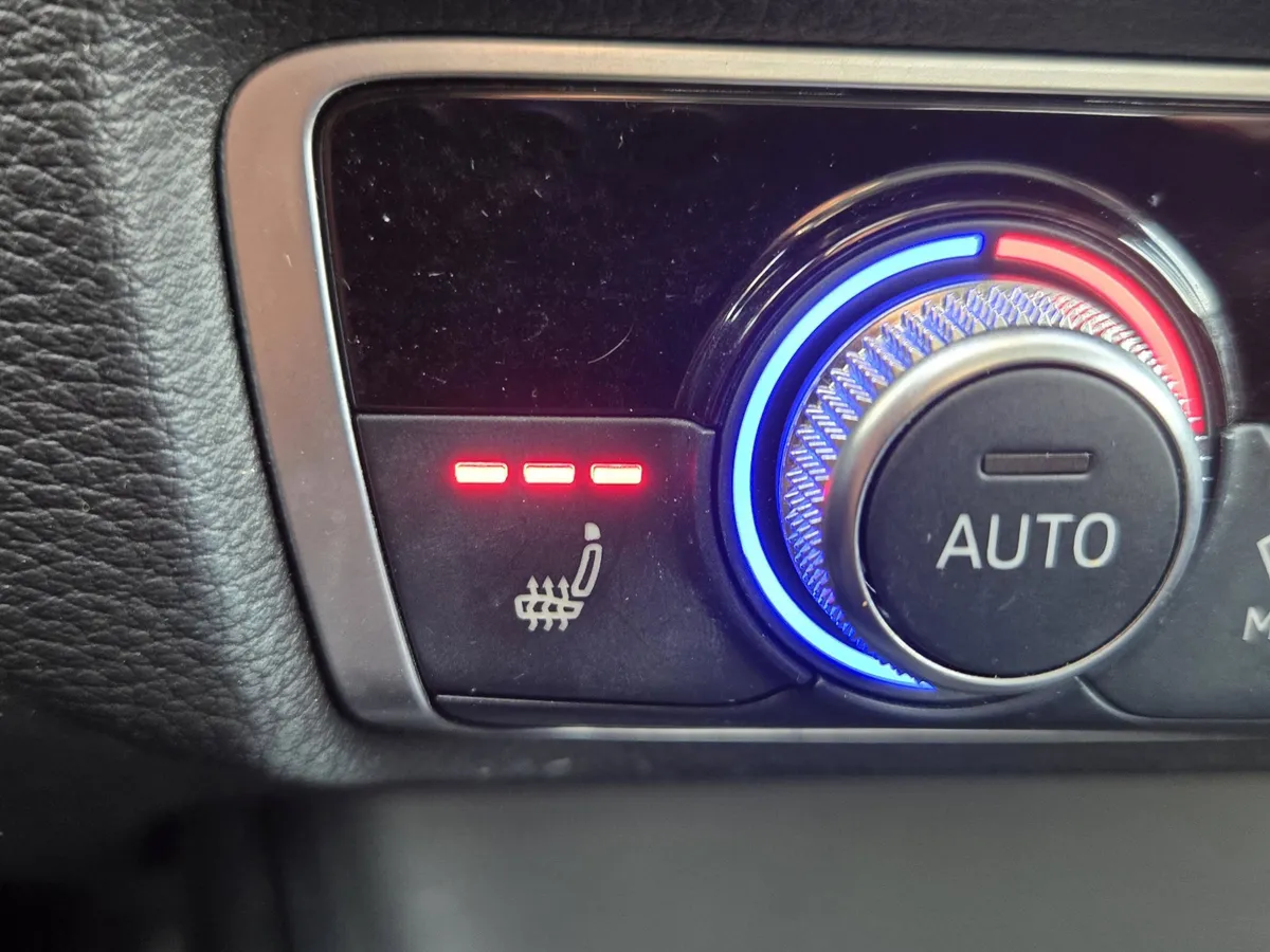 2015 Audi A3 1.8T Premium Plus thumbnail 17