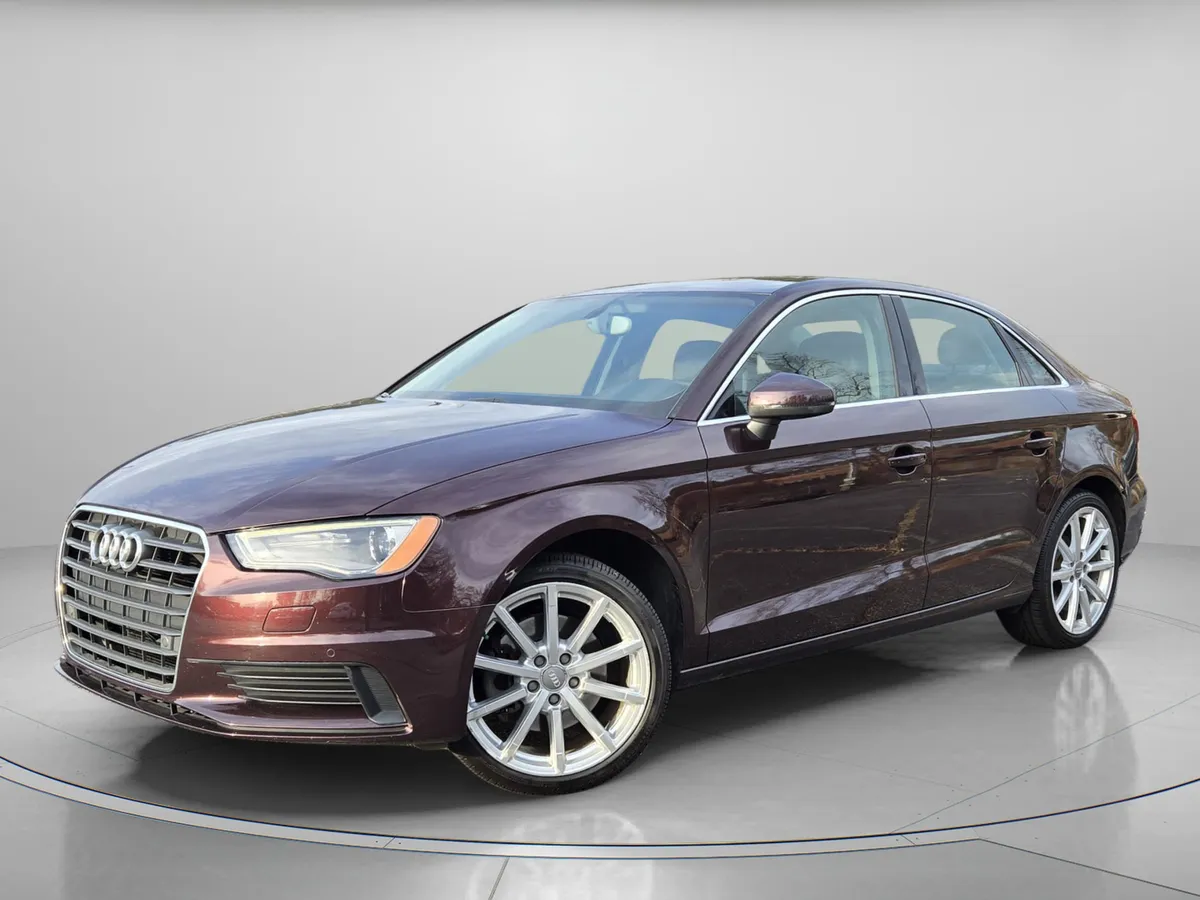 2015 Audi A3 1.8T Premium Plus thumbnail 2