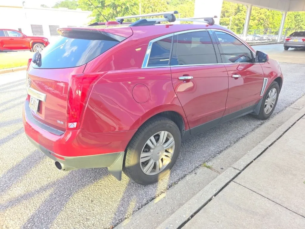 2015 Cadillac SRX Luxury thumbnail 3