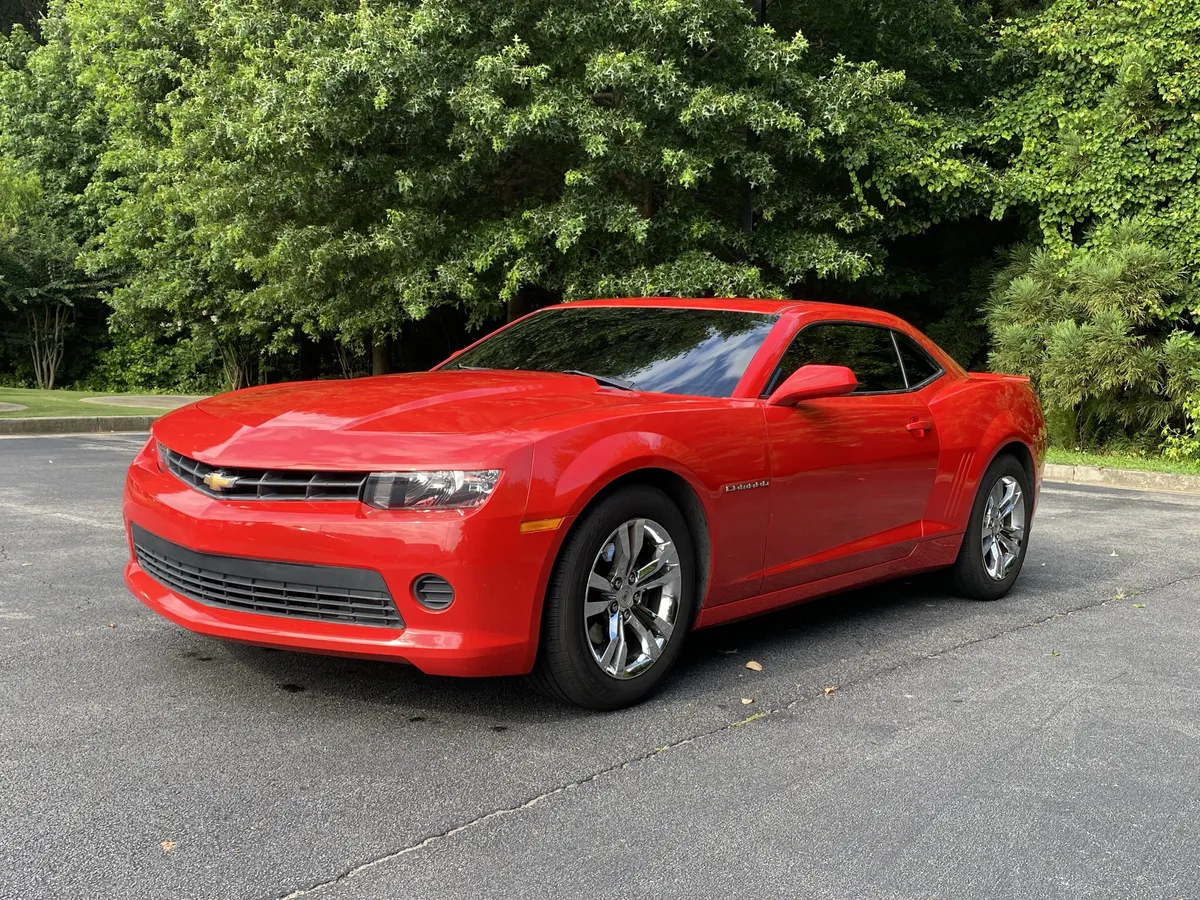 2015 Chevrolet Camaro LS thumbnail 4