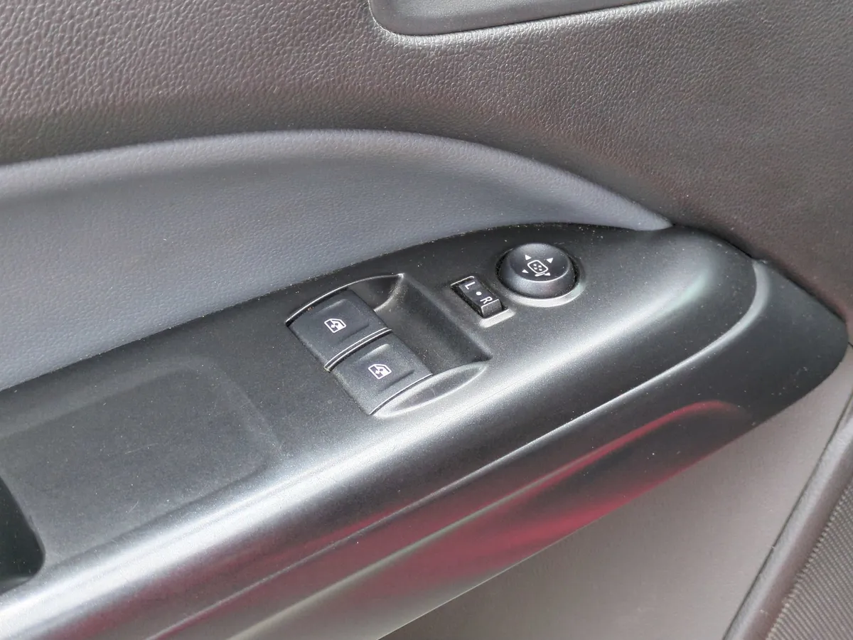 2015 Chevrolet Colorado 2WD Z71 thumbnail 14