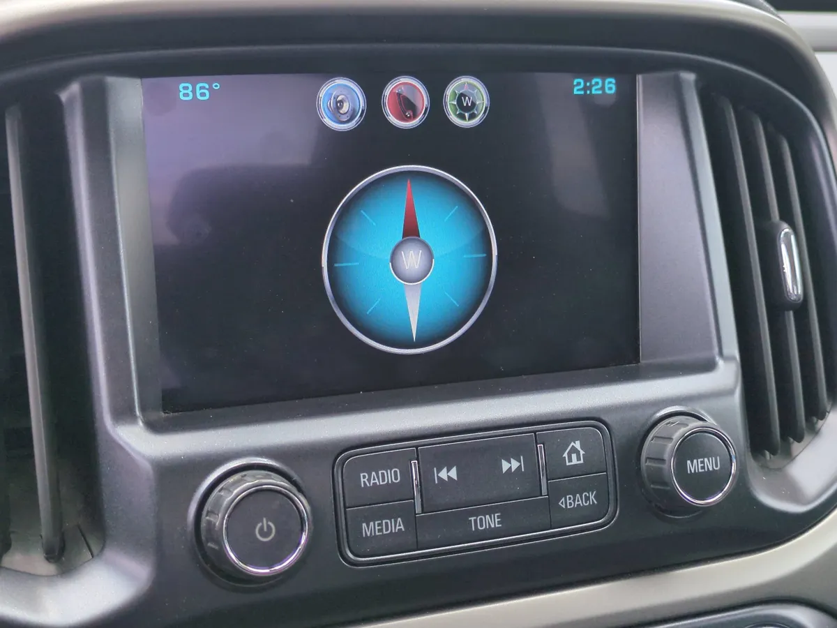 2015 Chevrolet Colorado 2WD Z71 thumbnail 23