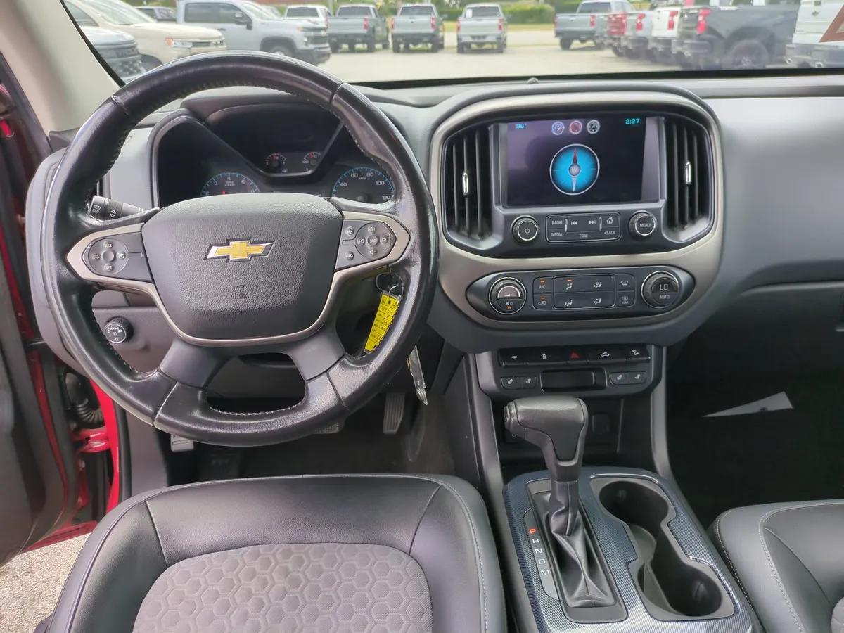 2015 Chevrolet Colorado 2WD Z71 thumbnail 27