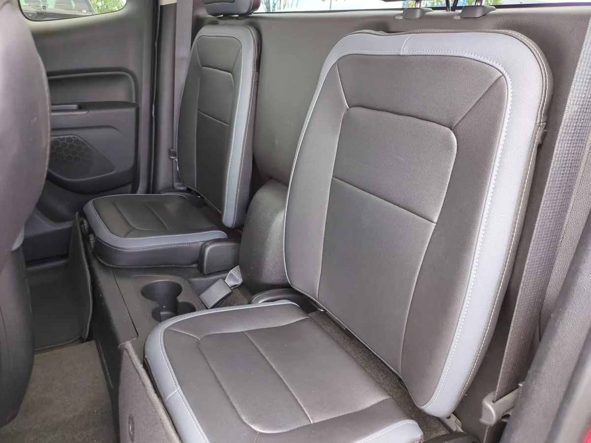 2015 Chevrolet Colorado 2WD Z71 thumbnail 28