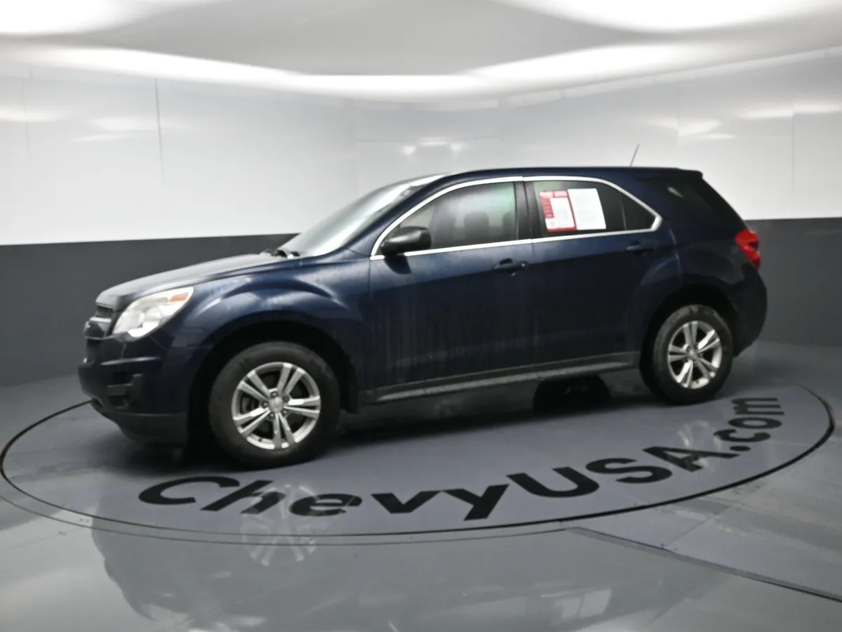 2015 Chevrolet Equinox LS thumbnail 11