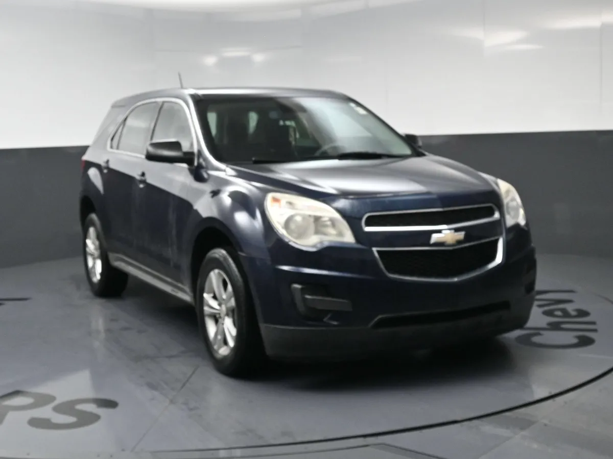 2015 Chevrolet Equinox LS thumbnail 13