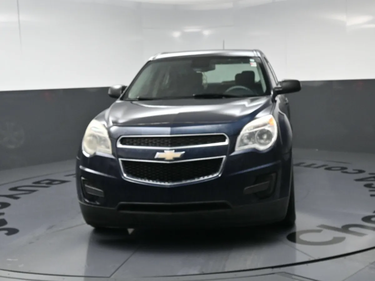 2015 Chevrolet Equinox LS thumbnail 4
