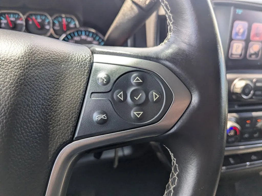 2015 Chevrolet Silverado 1500 LT thumbnail 21