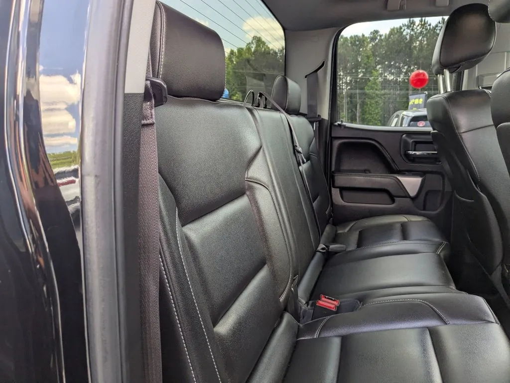 2015 Chevrolet Silverado 1500 LT thumbnail 23