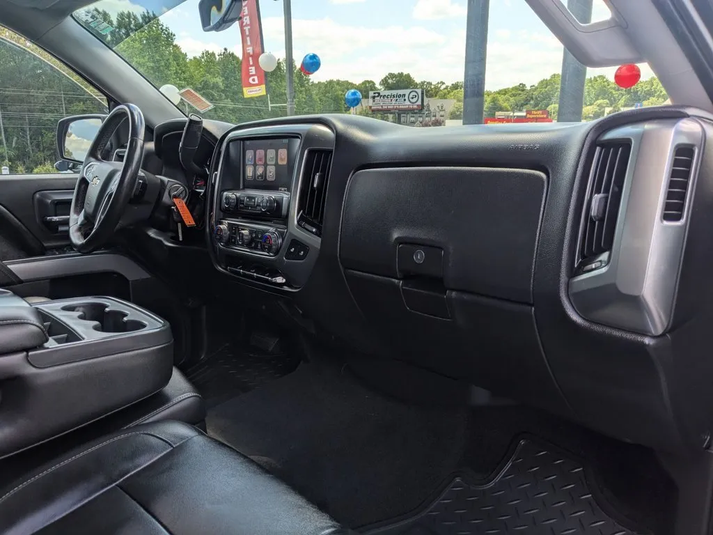 2015 Chevrolet Silverado 1500 LT thumbnail 25