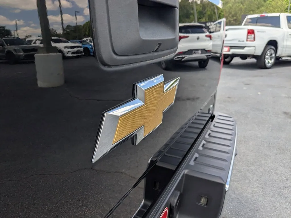 2015 Chevrolet Silverado 1500 LT thumbnail 27