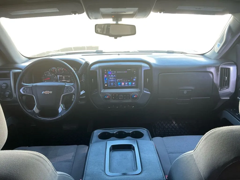 2015 Chevrolet Silverado 1500 LT thumbnail 17