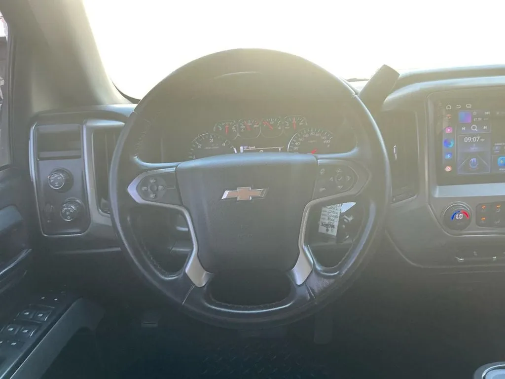 2015 Chevrolet Silverado 1500 LT thumbnail 18