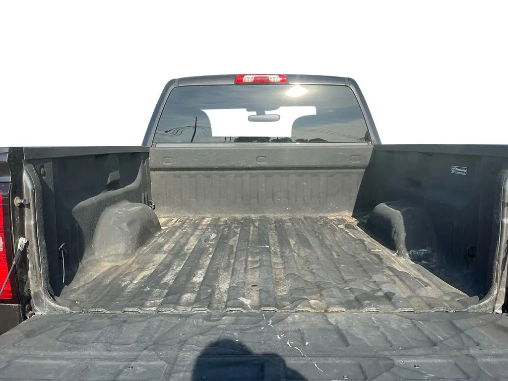 2015 Chevrolet Silverado 1500 LT thumbnail 24
