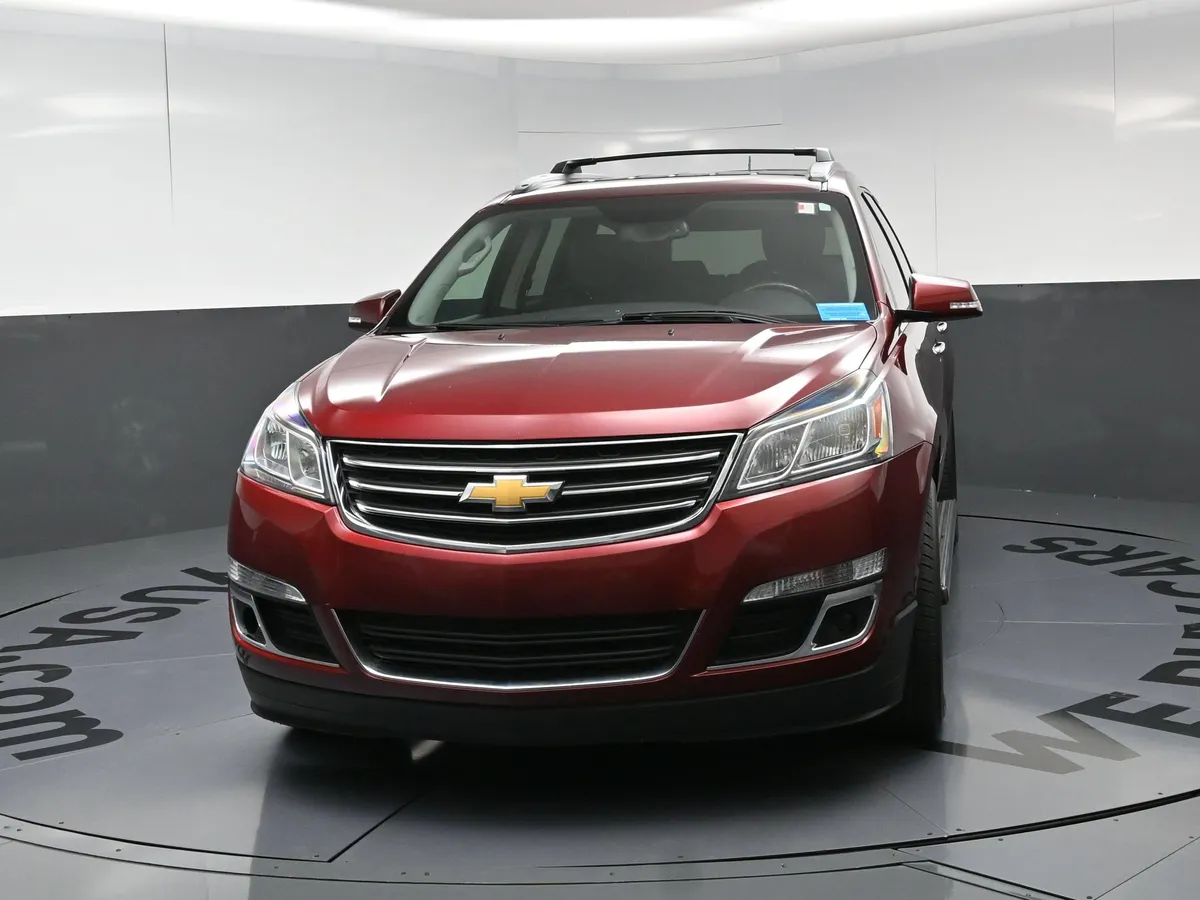2015 Chevrolet Traverse LT thumbnail 10