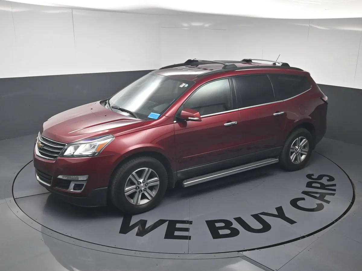 2015 Chevrolet Traverse LT thumbnail 19