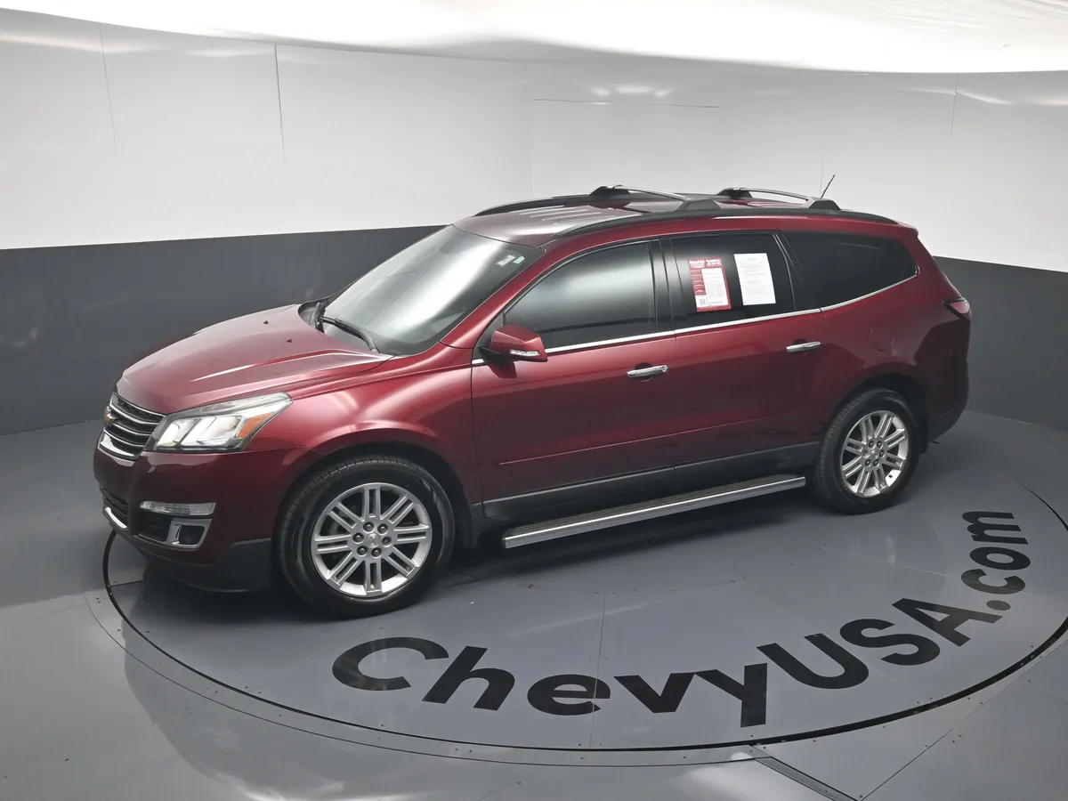2015 Chevrolet Traverse LT thumbnail 28