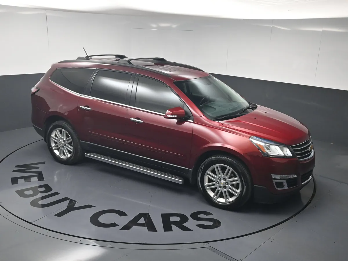 2015 Chevrolet Traverse LT thumbnail 31