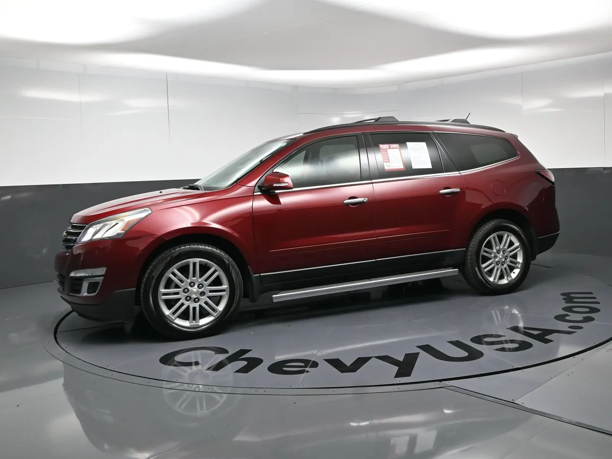 2015 Chevrolet Traverse LT thumbnail 5