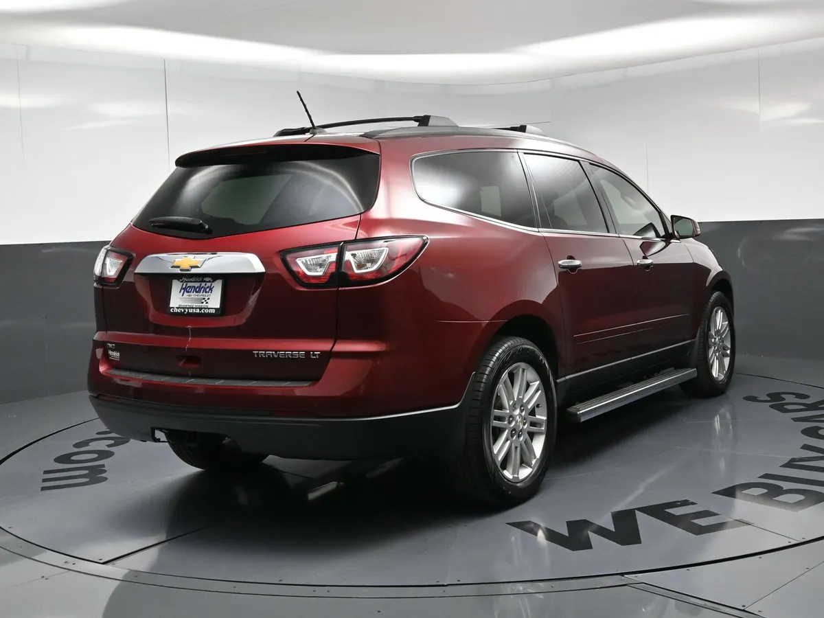 2015 Chevrolet Traverse LT thumbnail 8