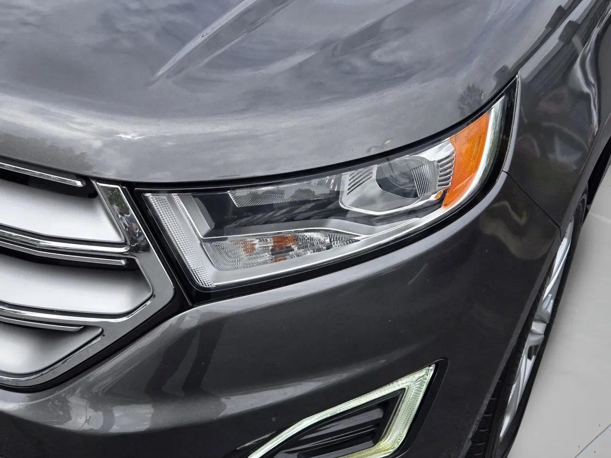2015 Ford Edge Titanium thumbnail 11