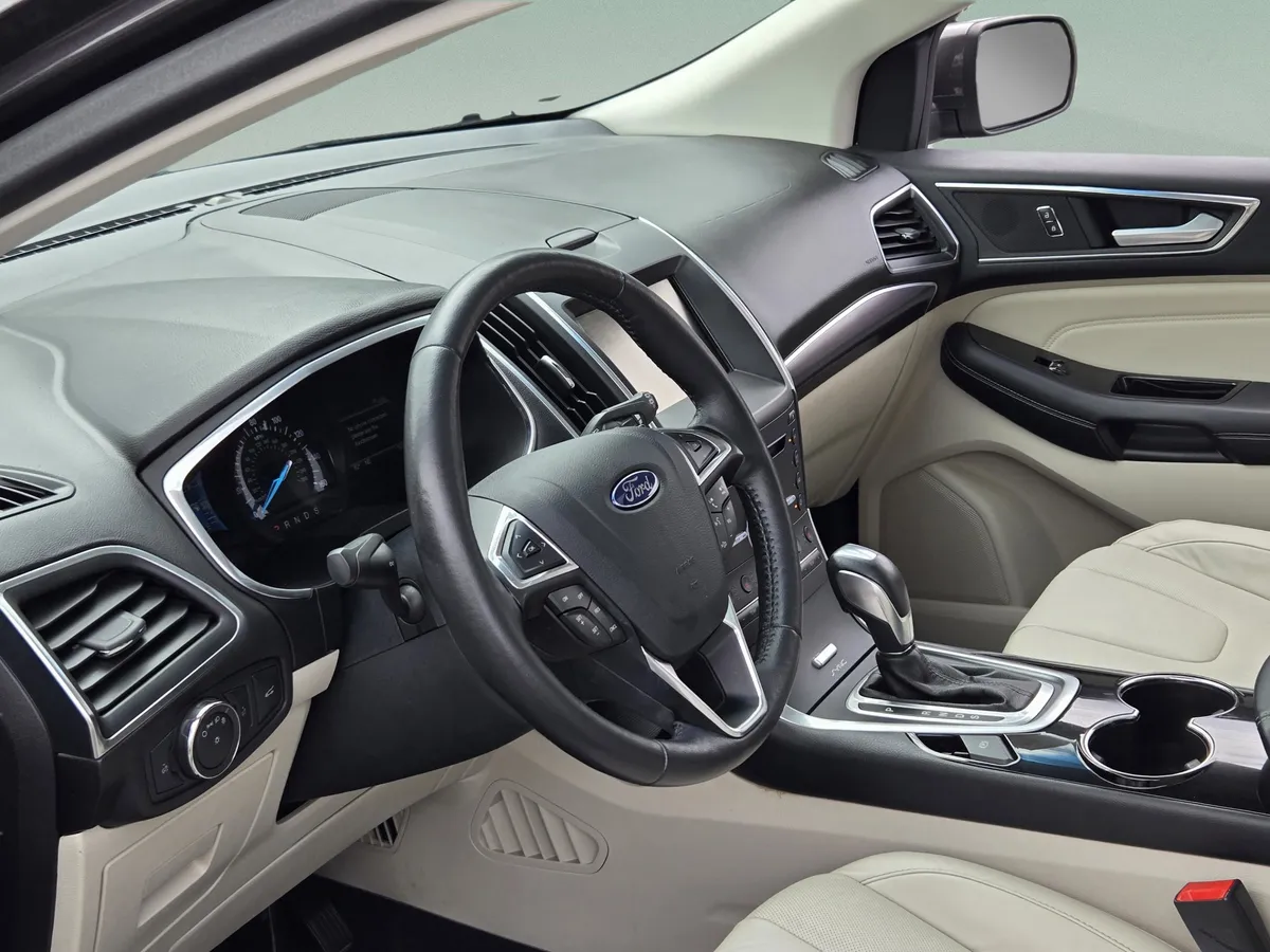 2015 Ford Edge Titanium thumbnail 15