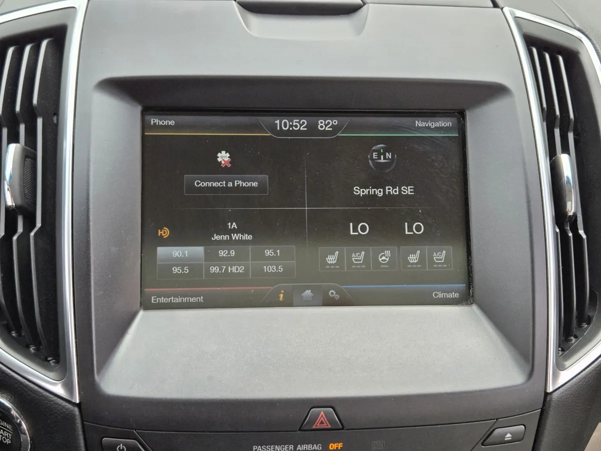 2015 Ford Edge Titanium thumbnail 22