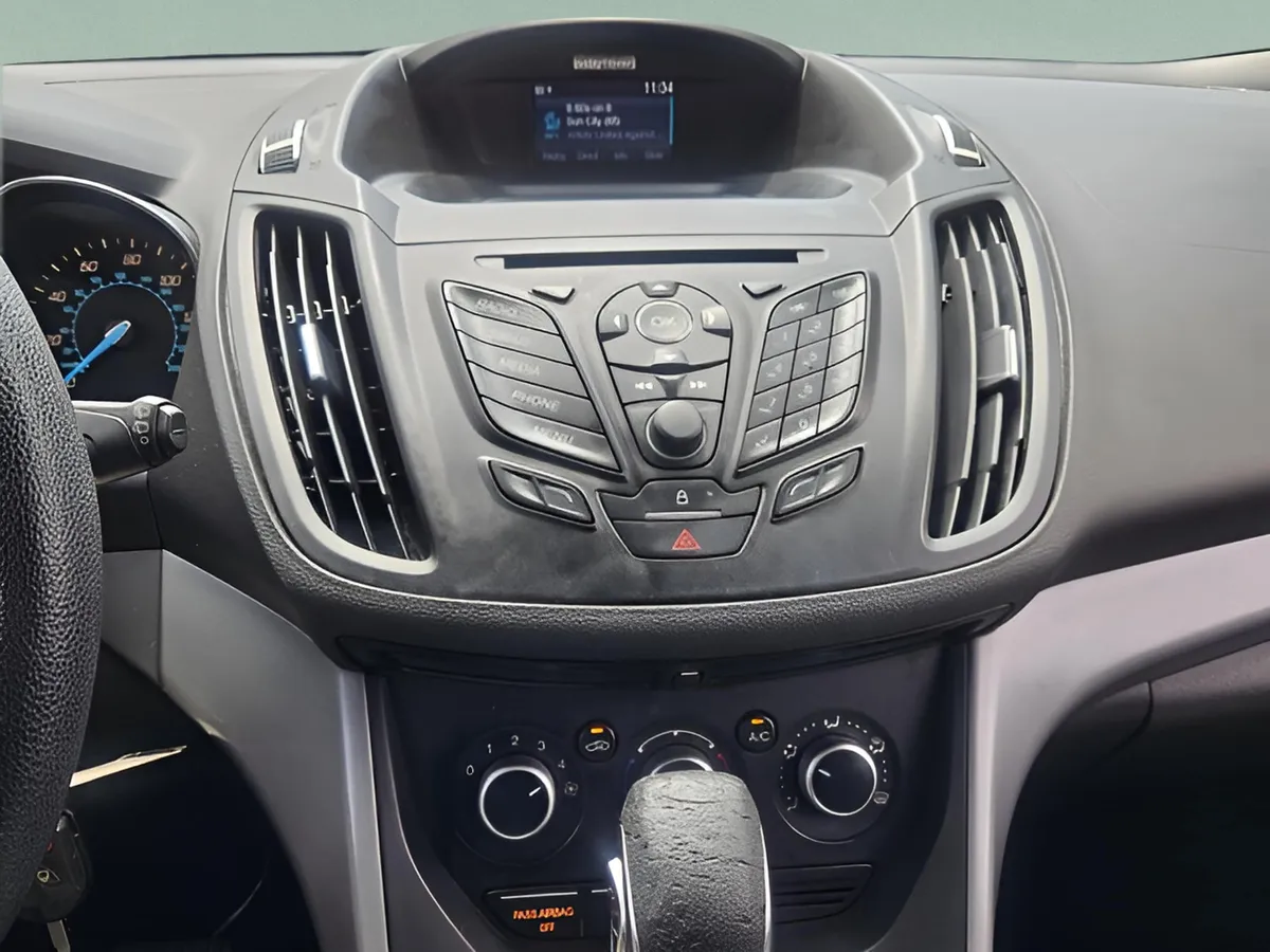 2015 Ford Escape SE thumbnail 17
