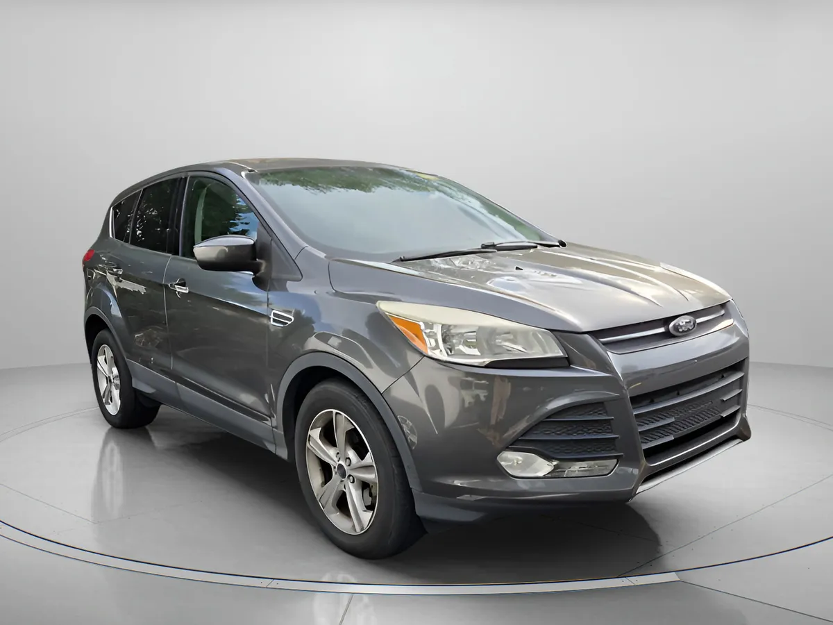 2015 Ford Escape SE thumbnail 2
