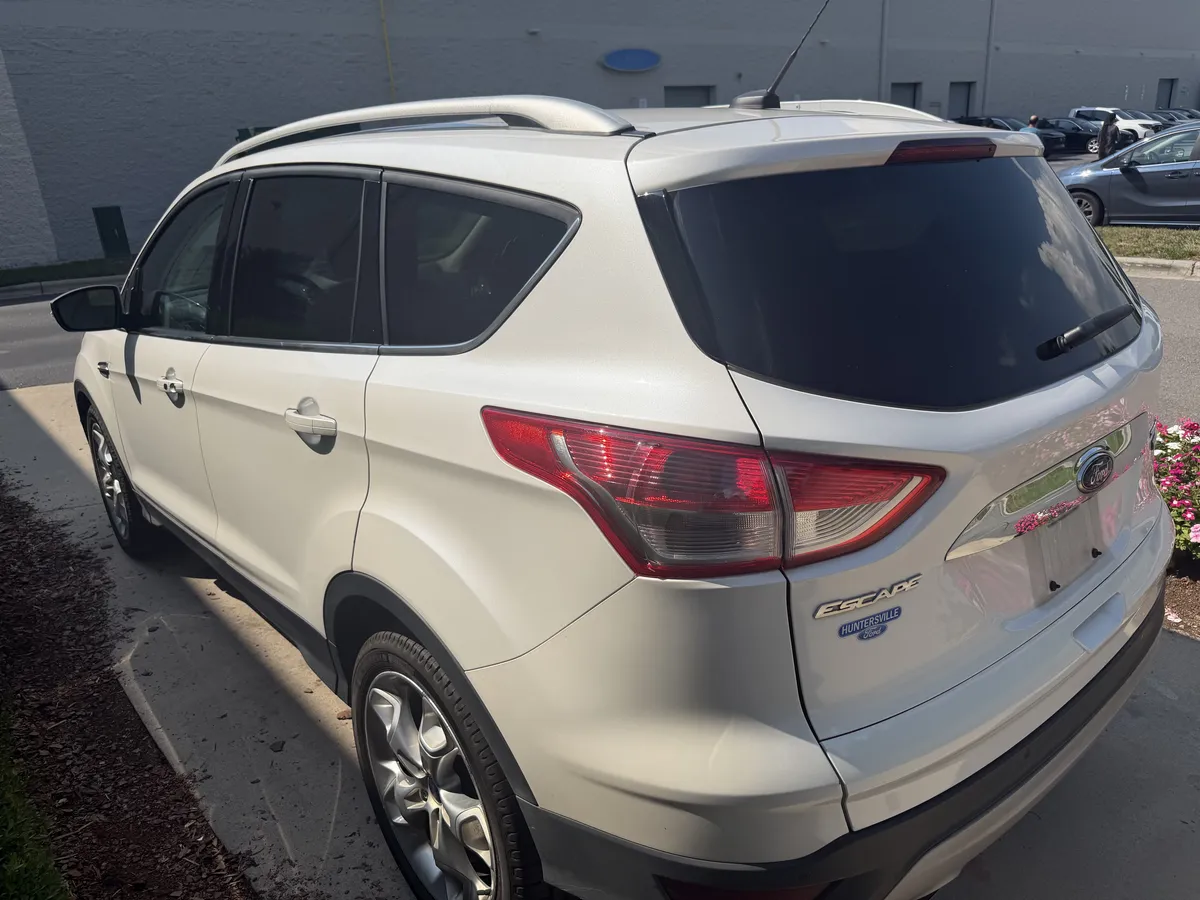2015 Ford Escape Titanium thumbnail 8