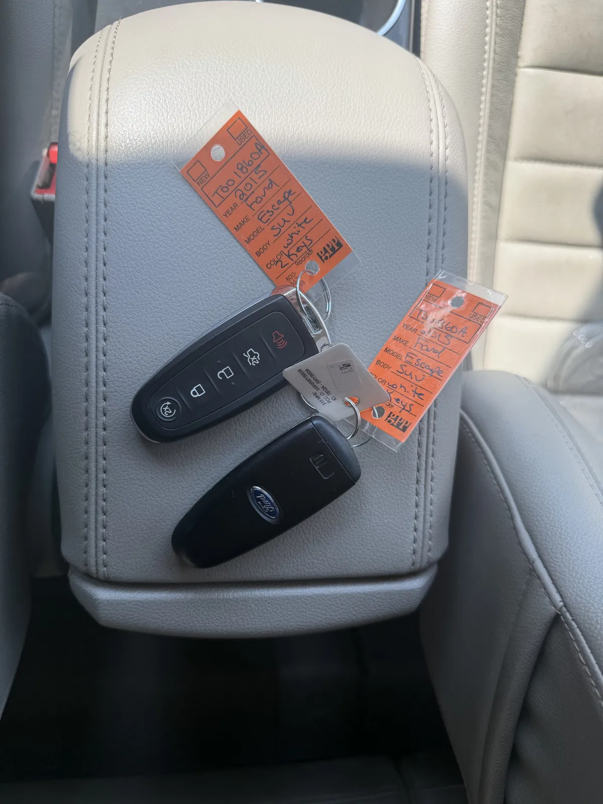 2015 Ford Escape Titanium thumbnail 9