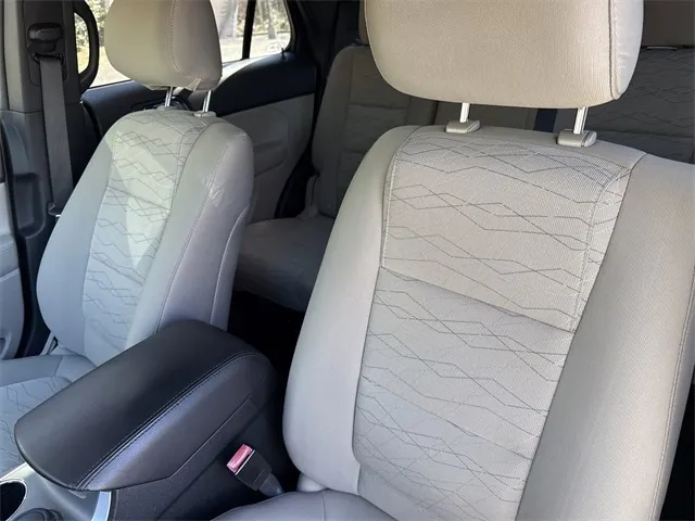 2015 Ford Explorer Base thumbnail 12