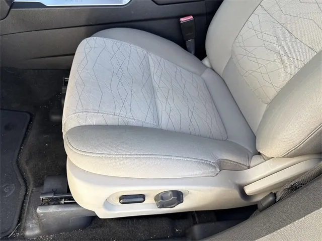 2015 Ford Explorer Base thumbnail 13