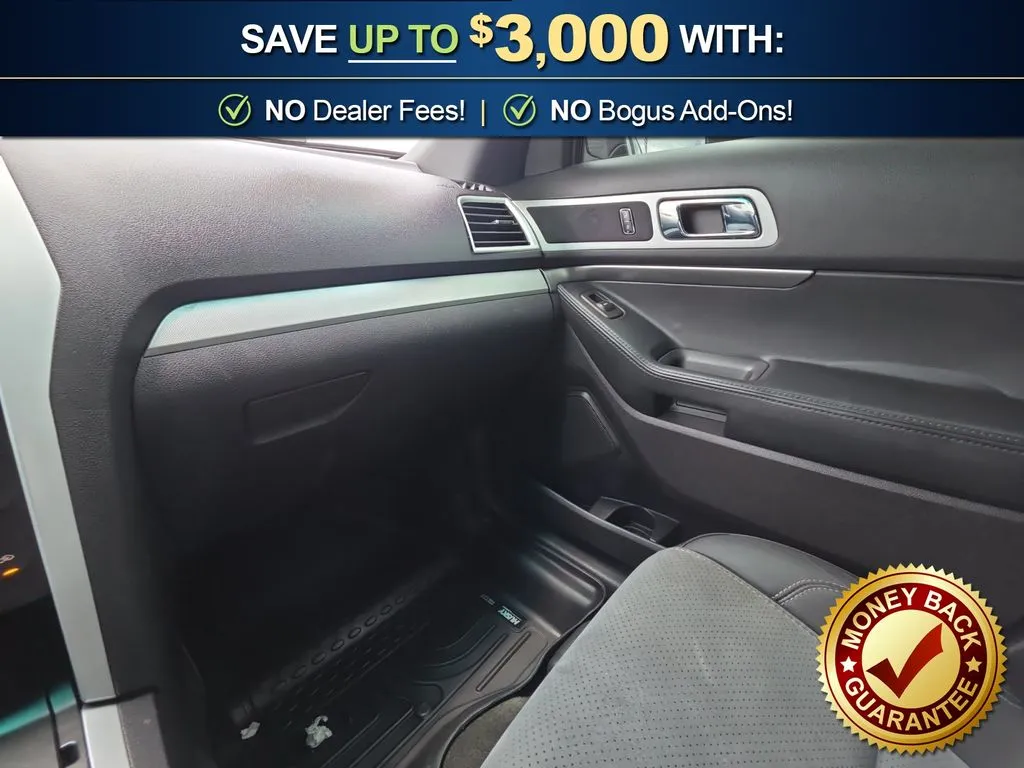 2015 Ford Explorer XLT thumbnail 28