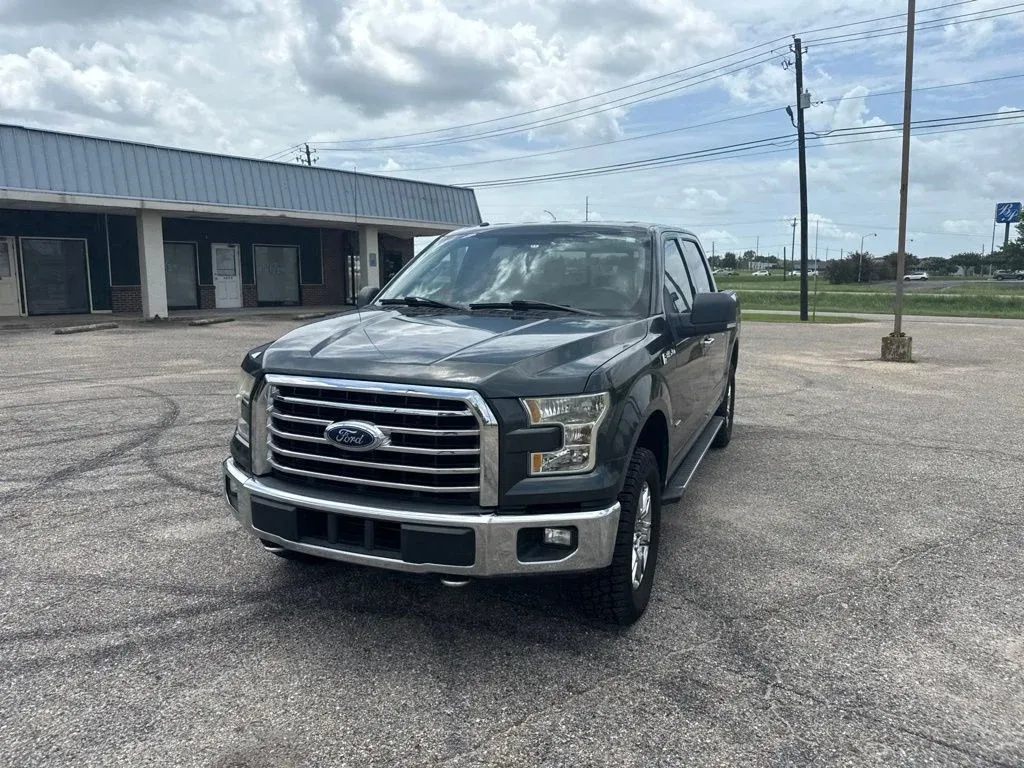 2015 Ford F-150 XLT thumbnail 5