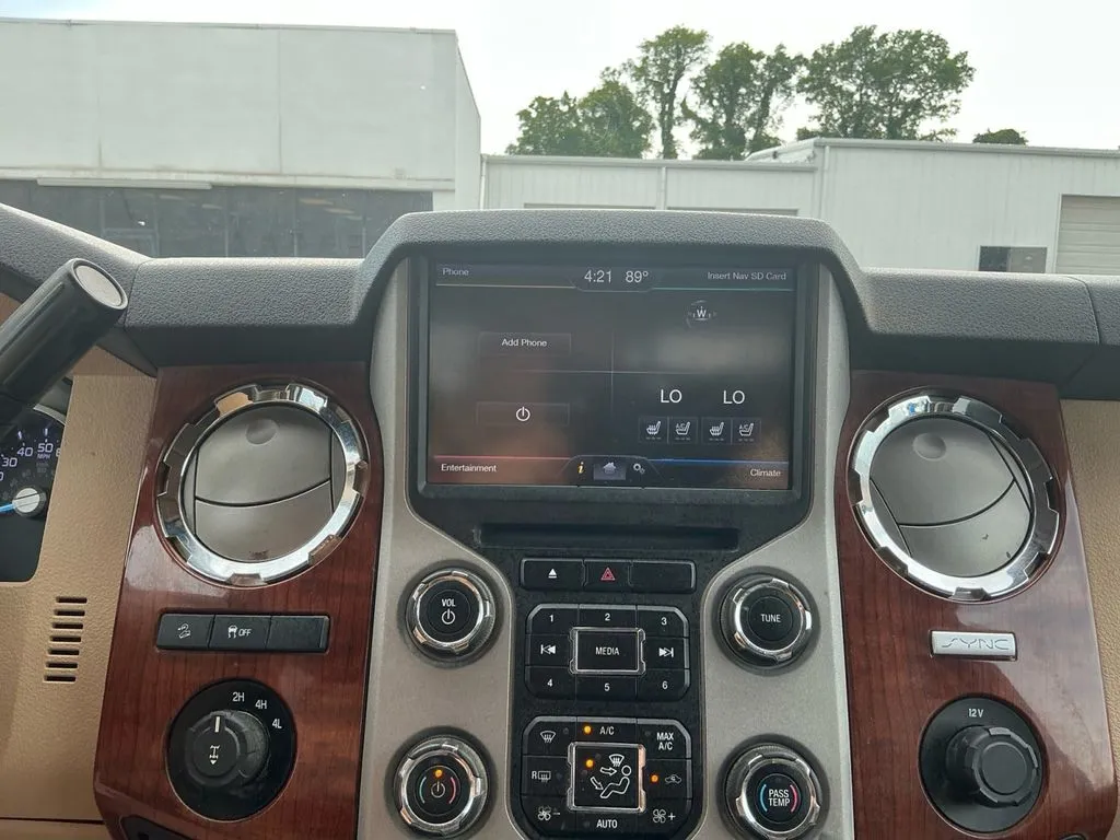 2015 Ford F-350SD King Ranch thumbnail 26