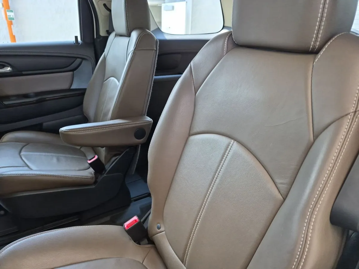 2015 GMC Acadia SLT thumbnail 27
