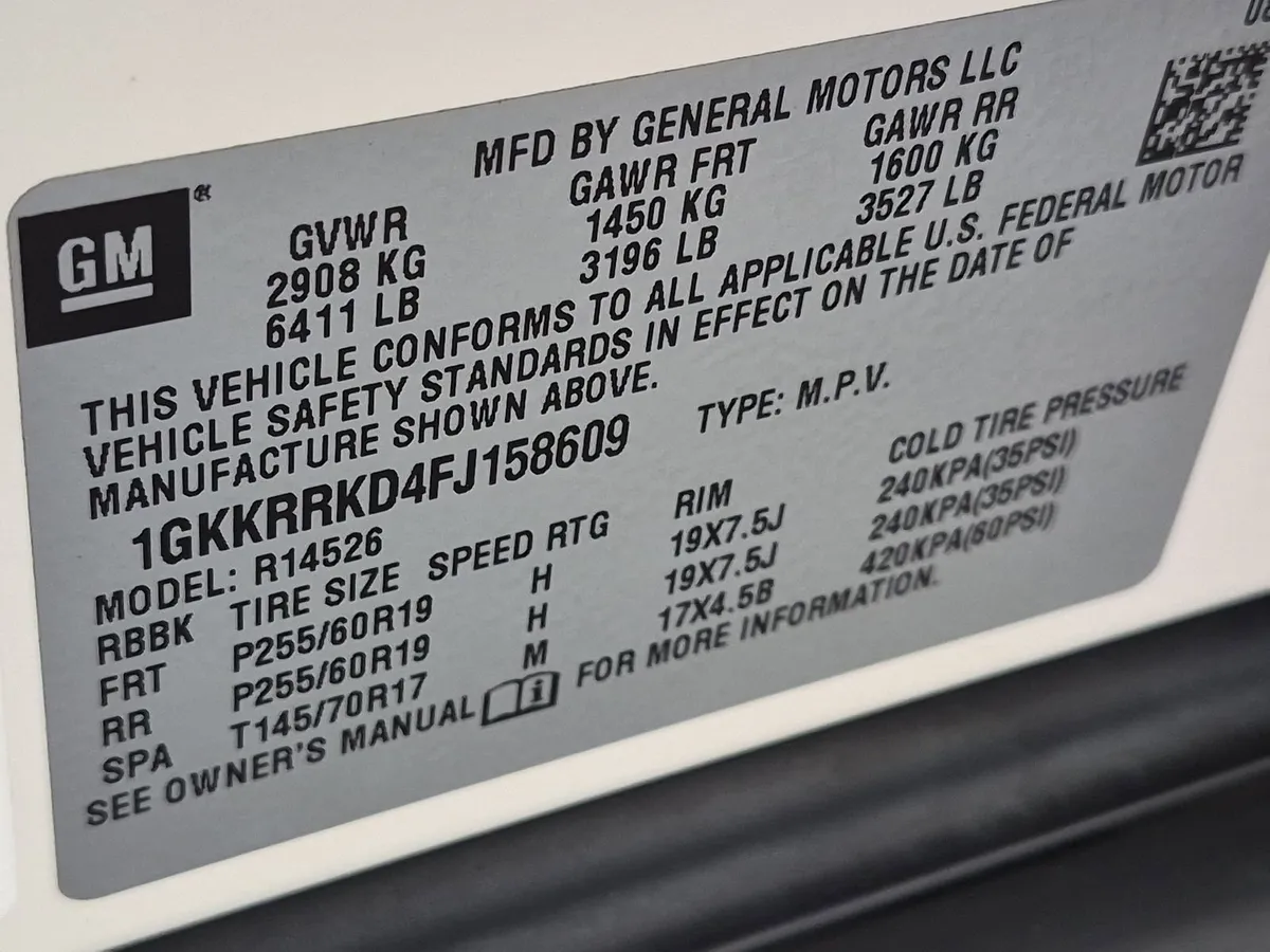 2015 GMC Acadia SLT thumbnail 32