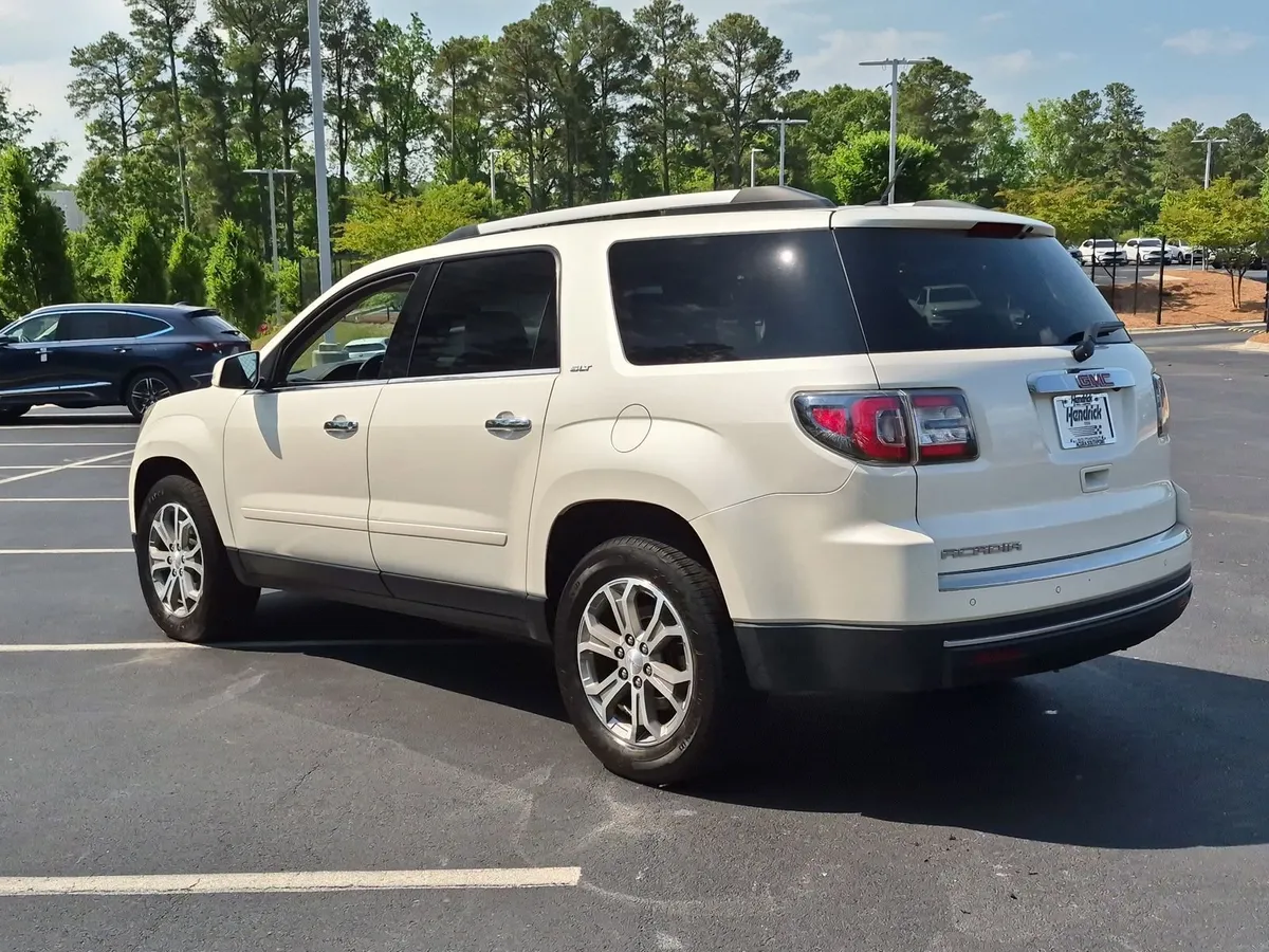2015 GMC Acadia SLT thumbnail 7