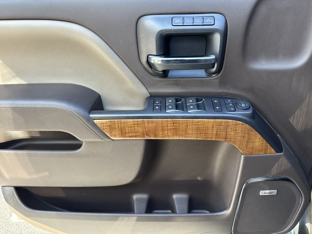 2015 GMC Sierra 1500 SLT thumbnail 12