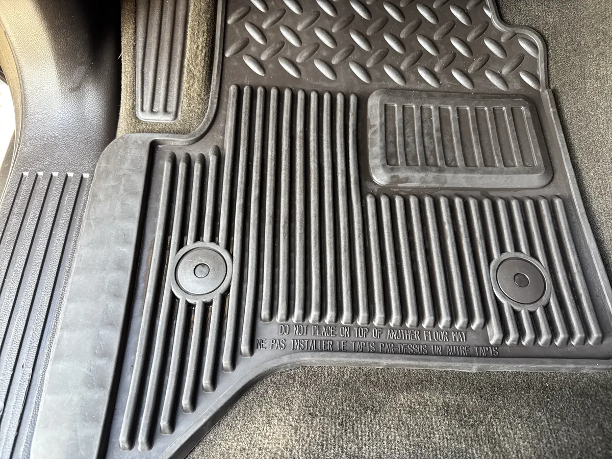 2015 GMC Sierra 1500 SLT thumbnail 15