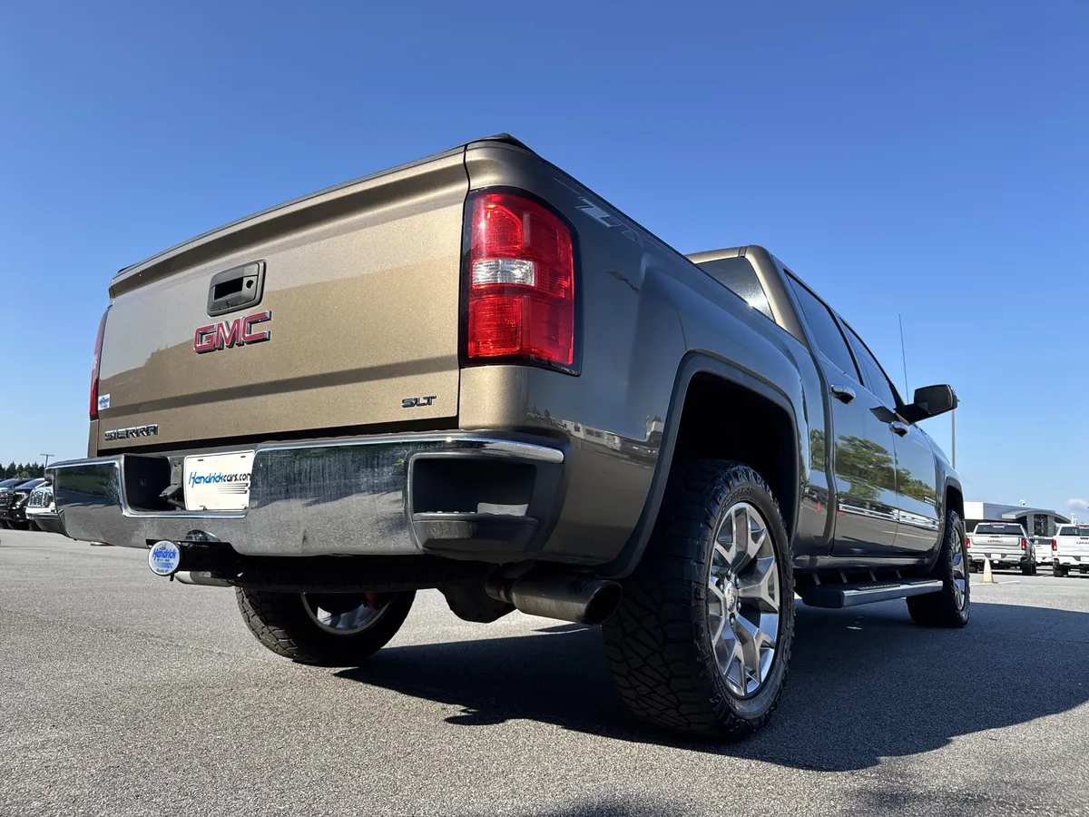 2015 GMC Sierra 1500 SLT thumbnail 9